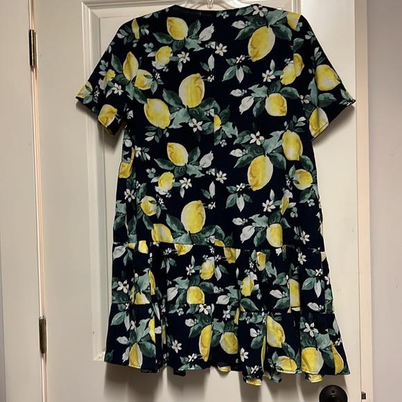 Dress - Picture 3 of 5